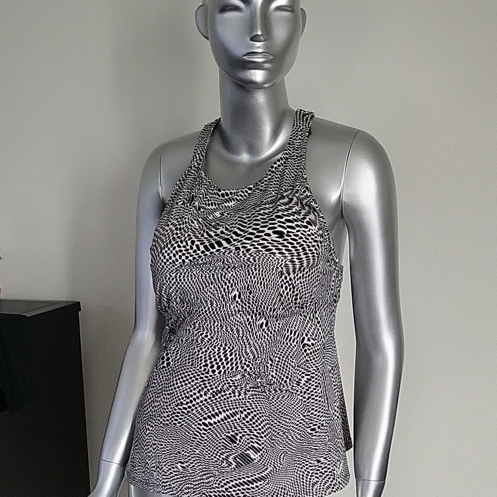 Stylish Black and White Women's Top